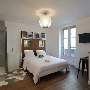 Studio De Charme Proche Tour Eiffel Et Rue Cler , Paris France